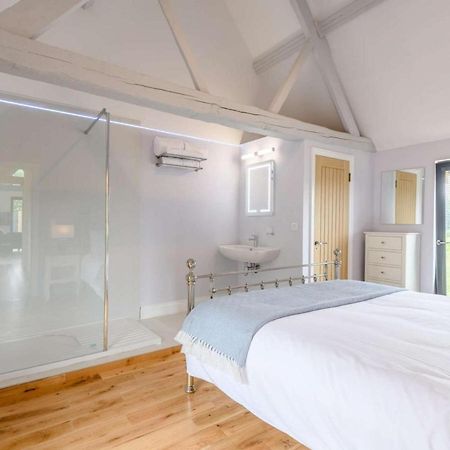 Dairy Cottages 윔번민스터 외부 사진